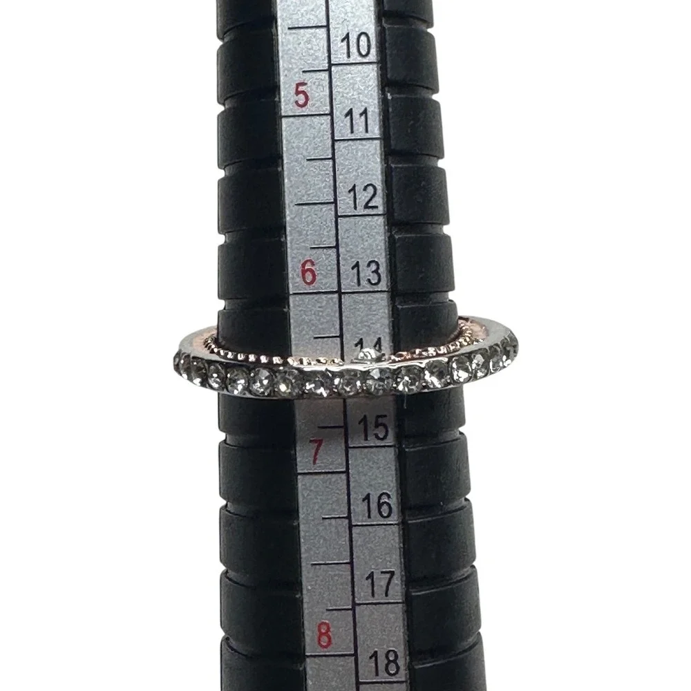 Costume Jewelry Ring Size 6.5